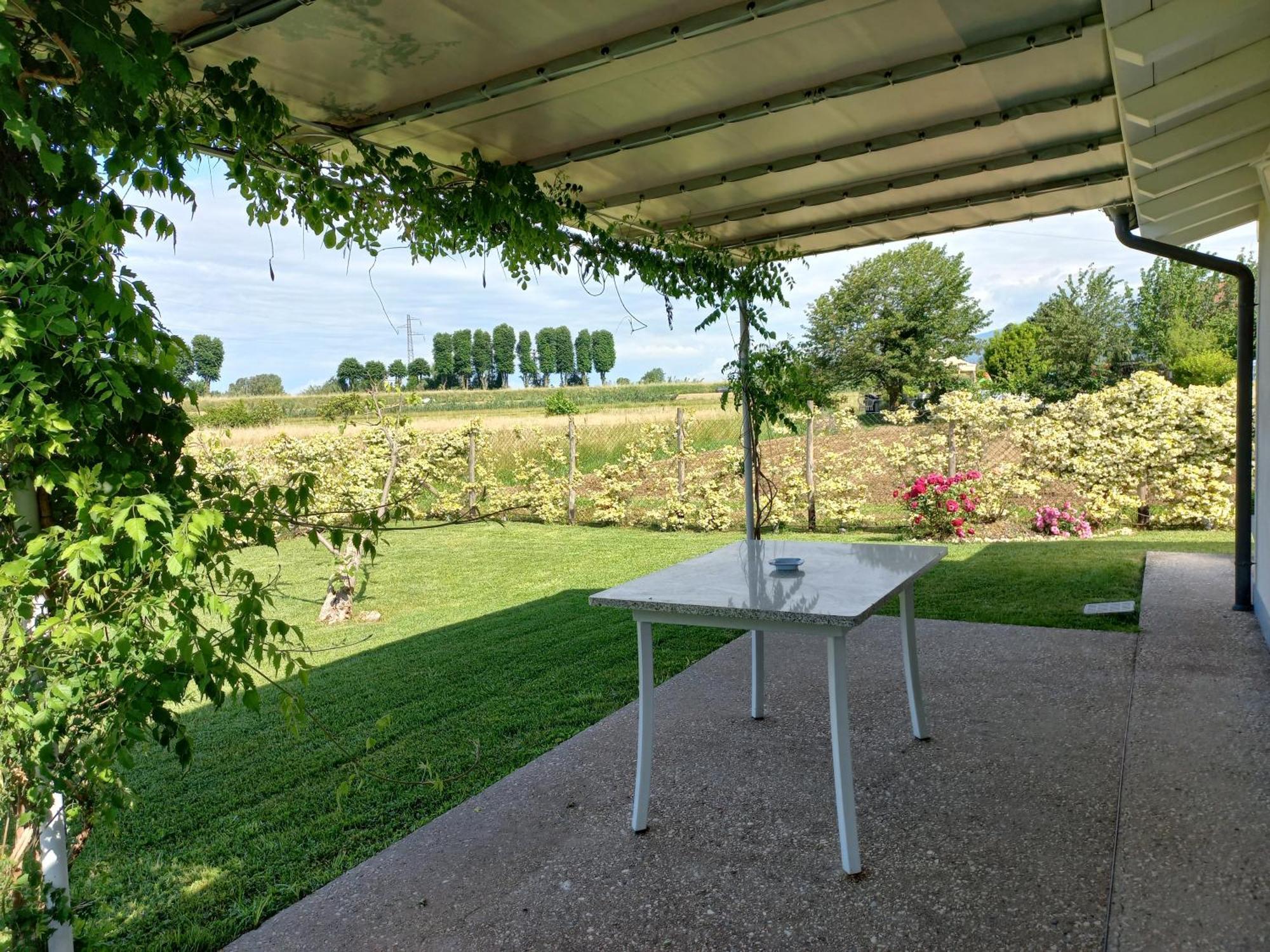 Villa Rufus House à Mommio Extérieur photo